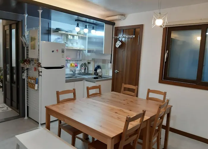 A Friend's House In Affittacamere *