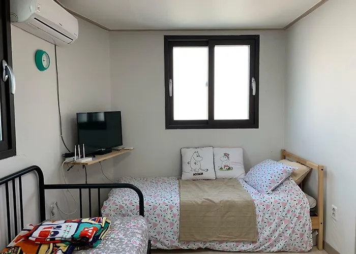 A Friend's House In * Seul